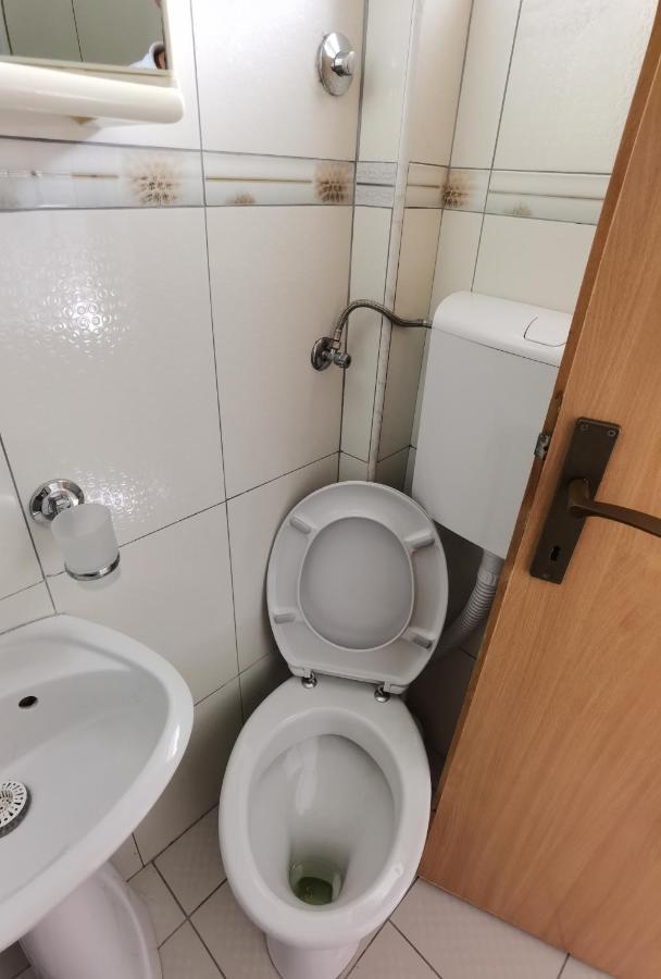Nikolic Apartmani Bar Εξωτερικό φωτογραφία