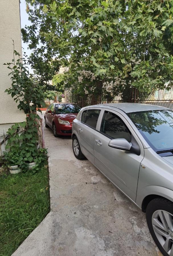 Nikolic Apartmani Bar Εξωτερικό φωτογραφία