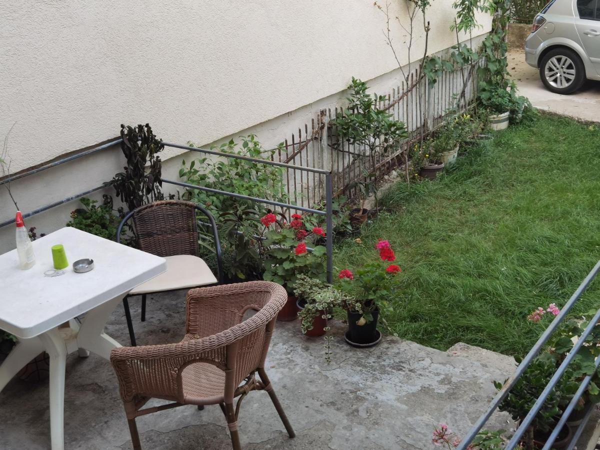Nikolic Apartmani Bar Εξωτερικό φωτογραφία