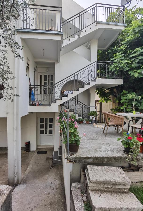 Nikolic Apartmani Bar Εξωτερικό φωτογραφία