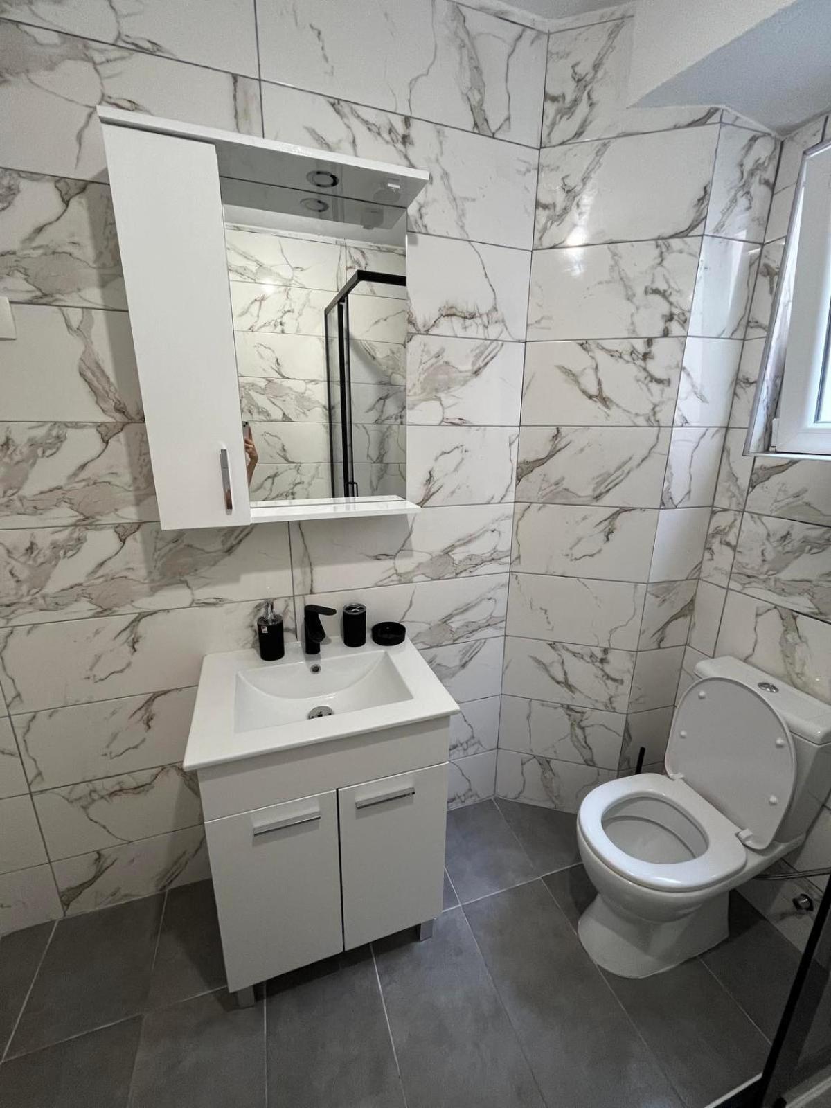 Nikolic Apartmani Bar Εξωτερικό φωτογραφία